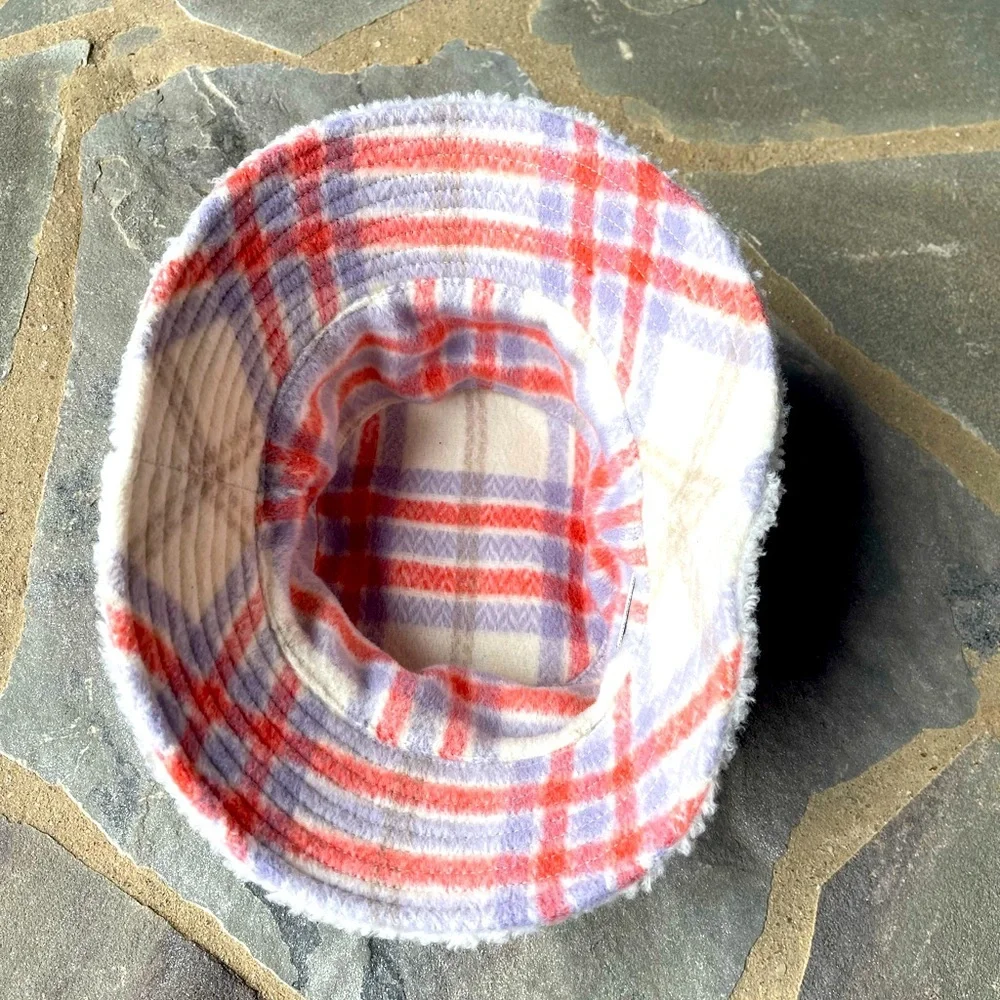 Reversible Plaid Bucket Hat VINCE CAMUTO
